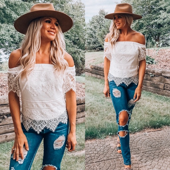 Tops - Cream lace off the shoulder top